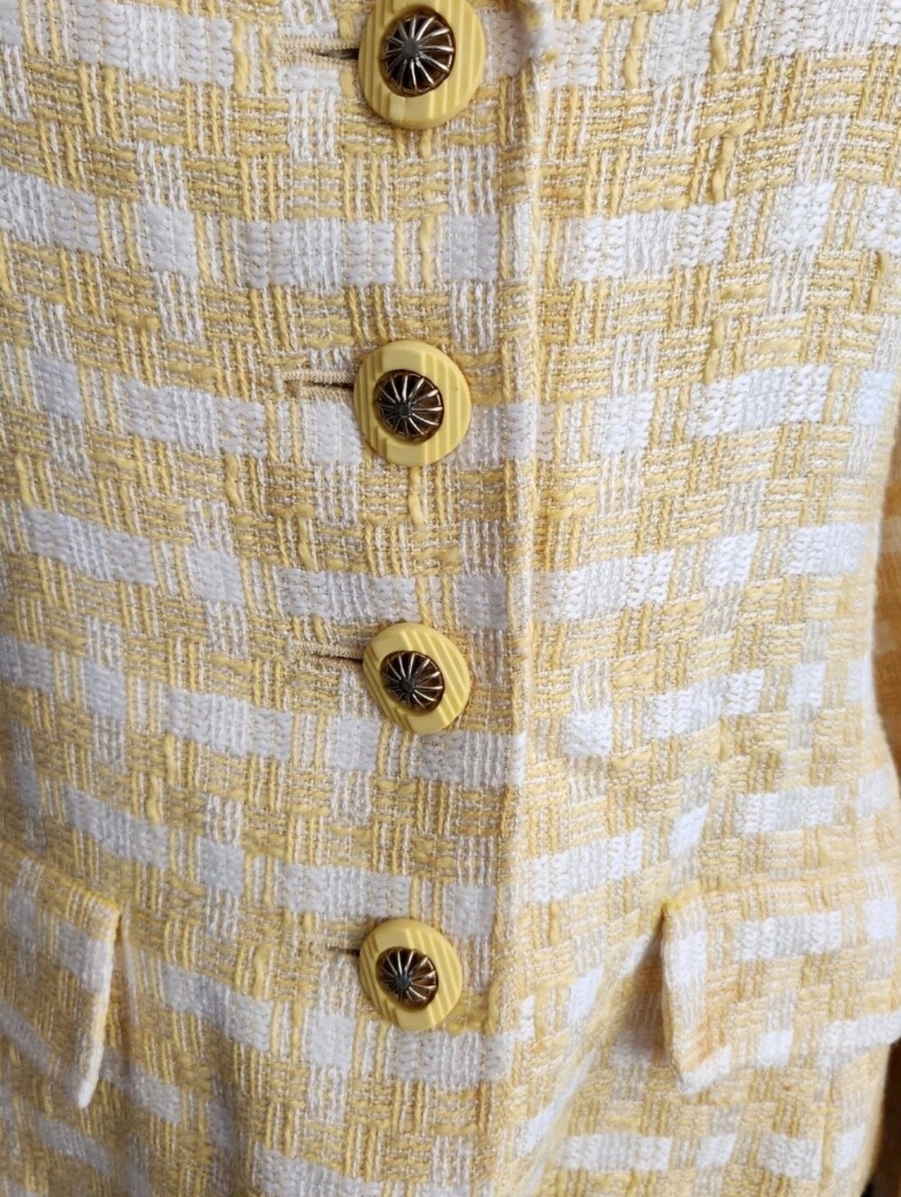 Vintage 90s Yellow White Skirt Suit Size 6 Boucle Tweed Pastel Coastal Grandma - Picture 6 of 8